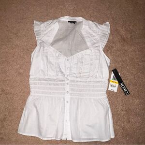 XOXO NWT Size M White Button-Up Sleeveless Peplum Blouse